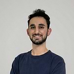 Dean Lalezar - Headshot1