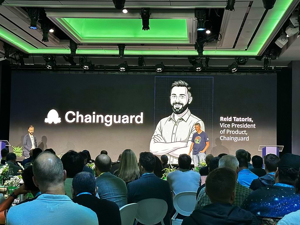 Chainguard on stage